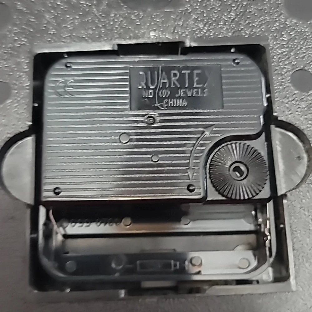 Wall Clock - On the‎ Move - James Hautman - Needs New Clock Module
